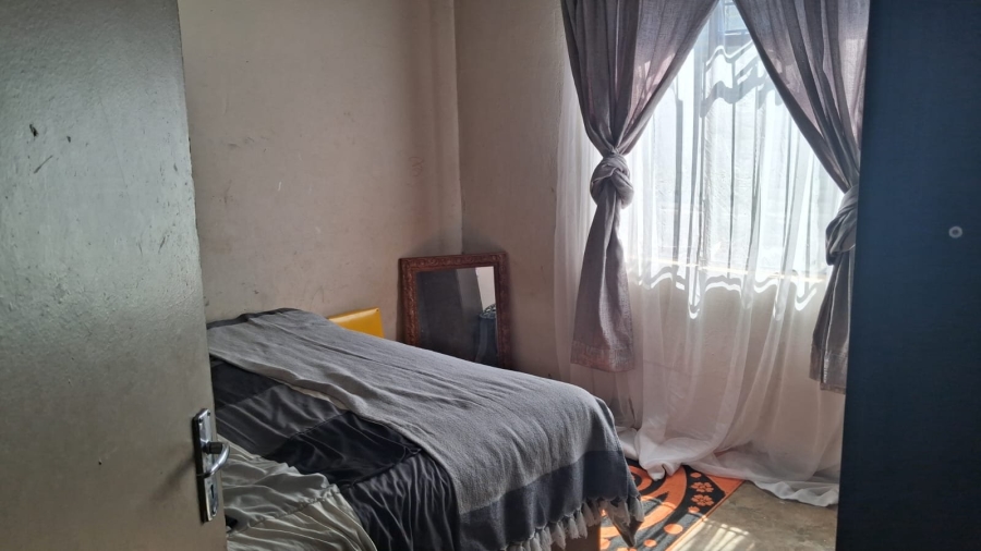 5 Bedroom Property for Sale in Mabopane Unit A North West